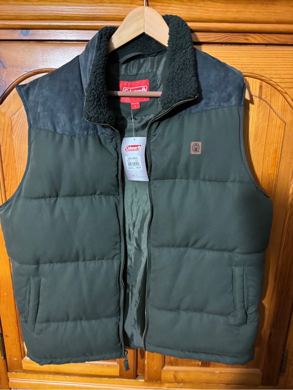 Coleman Dark Green Men's Quilted Sherpa Collar Vest